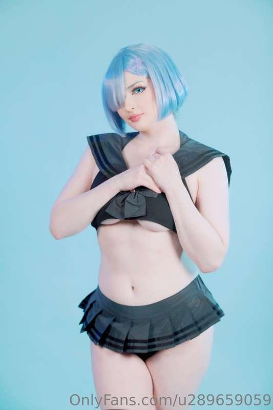 💙Valentines is soon and all I’m dreaming of is more Moeflavo..