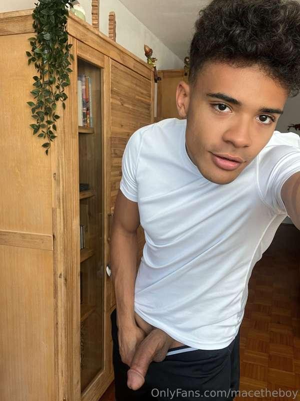 Strip me naked😈