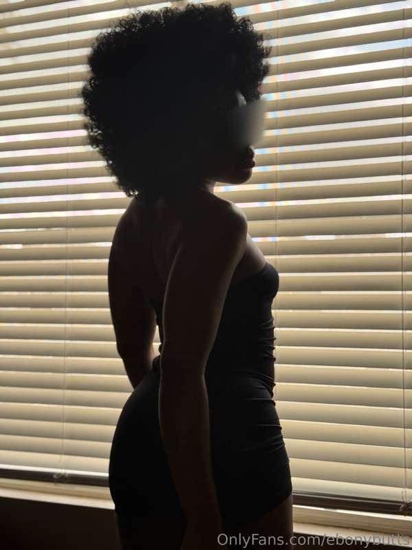 Is my silhouette sexy daddy? 😘