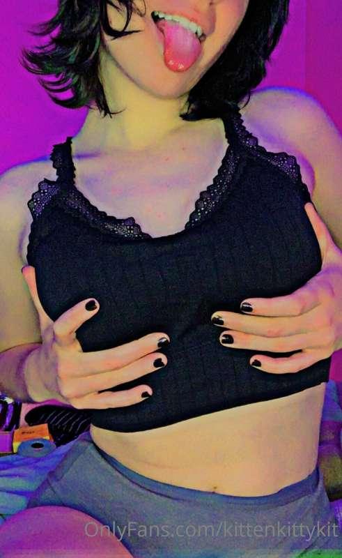 kittenkittykit image #0