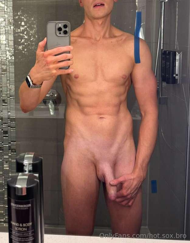 My dick is extra big on sundays 🥵