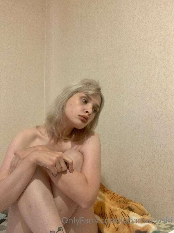 I am very lonely in bed and come to me😘🔞🔞
