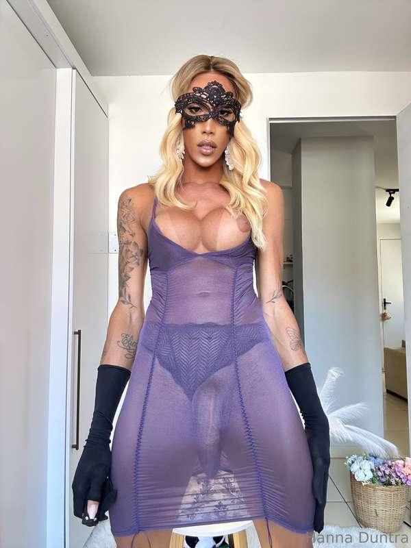 my love, do you want to have fun with what's down there?🫢🔥😈