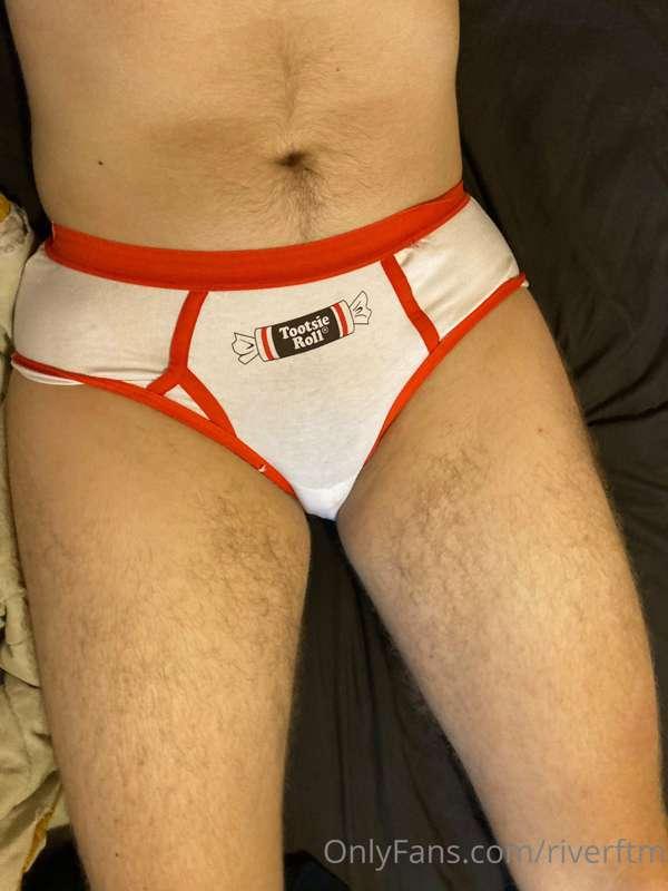 New undies 😍 I have a tootsie roll you can suck on 😏🤤