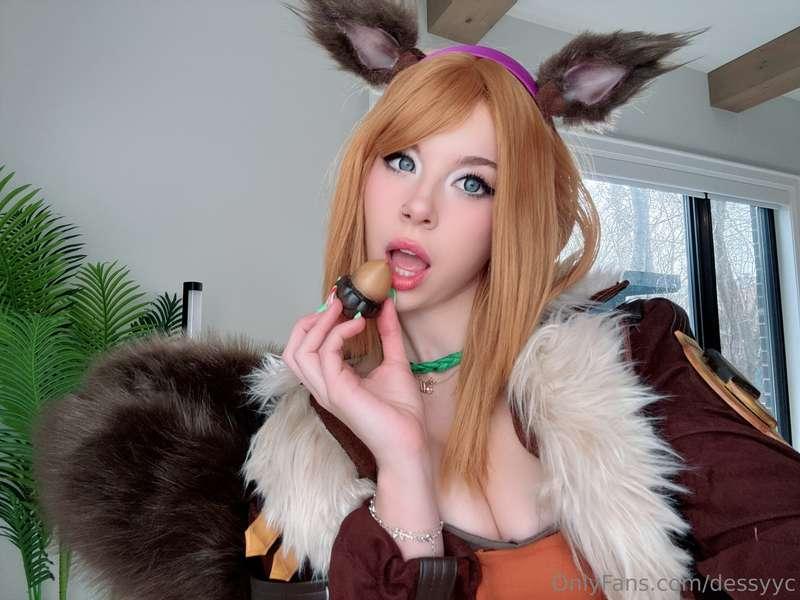 think i can fit two in my mouth at the same time? 😋 maybe ev..
