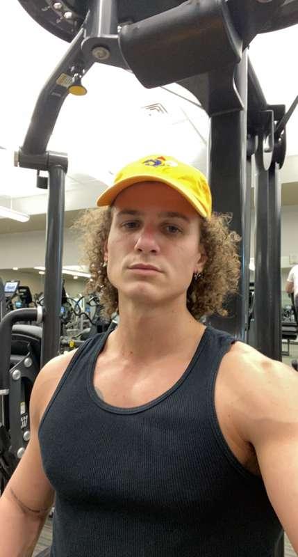 curlyheadedfck image #1