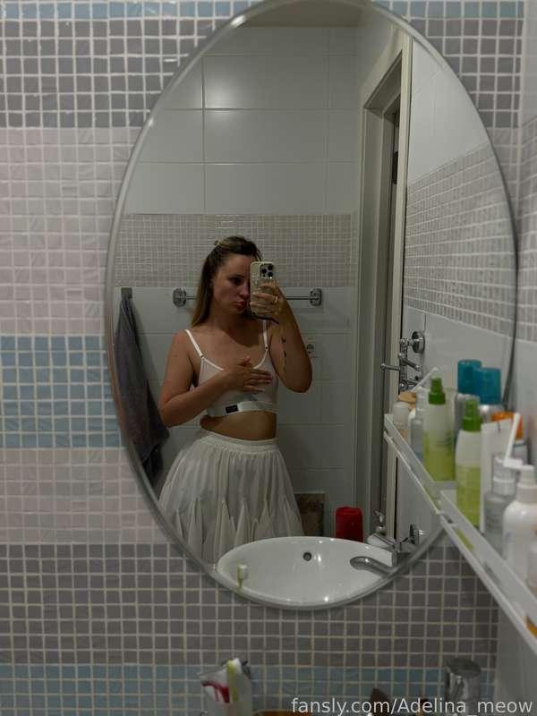 adelina_meow image #0