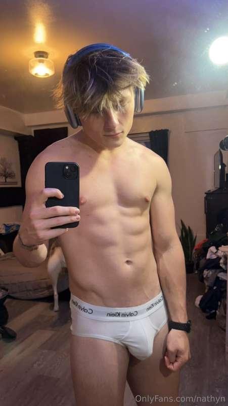 its gonna be a good night for you if you see this post ;)