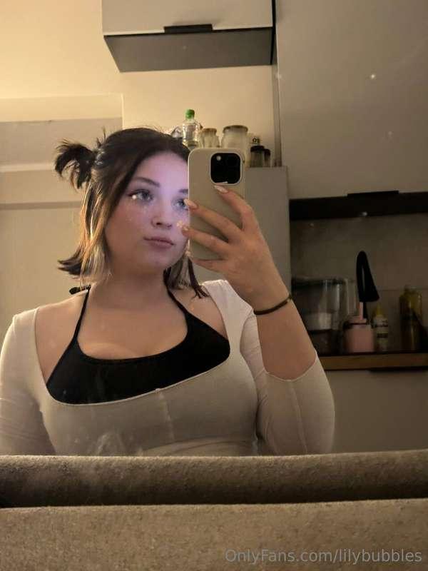 🙈🖤🤍  @lilytidds