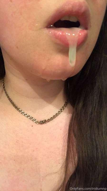 Jeg vil minne dere på at det er FREDAG i dag❤️ Og takk for e..