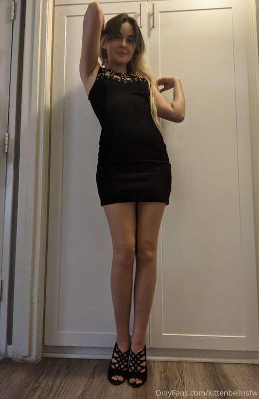 Some guy on reddit offered me $600 for these heels and panti..
