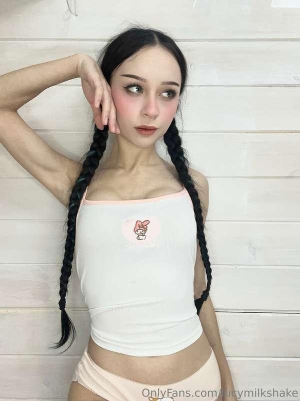lucymilkshake image #1