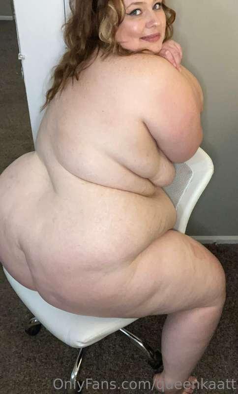 Would you be my chair?