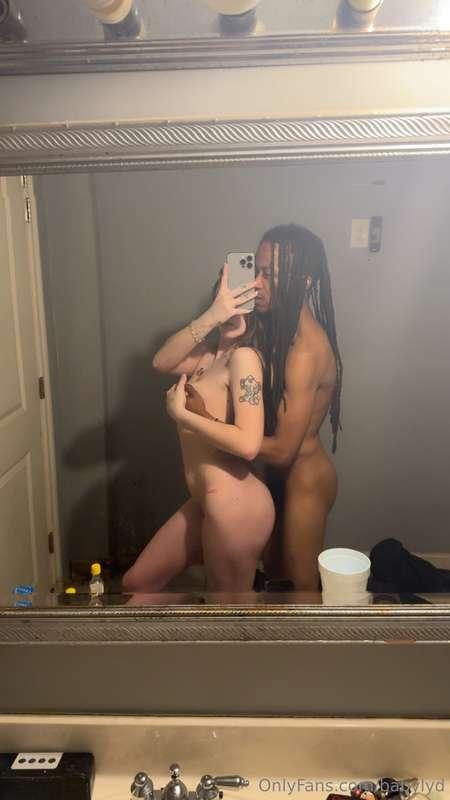 comment what you wanna see daddy do to me ;) 