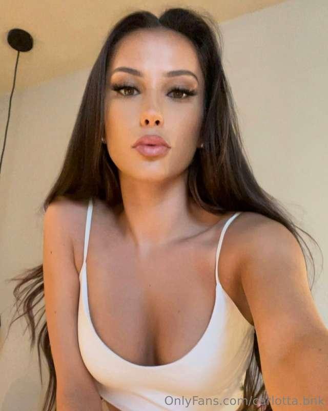 What should I do with my big Lips?😍😍