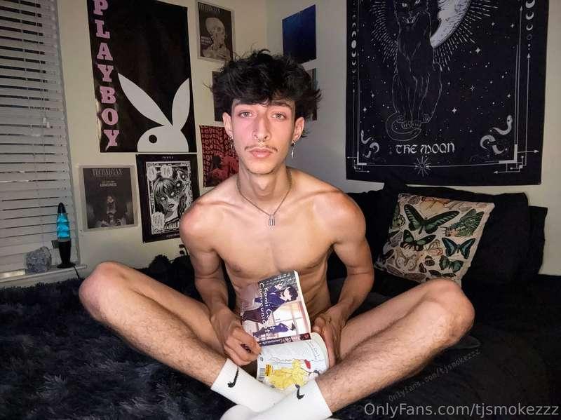 tjsmokezzz image #0