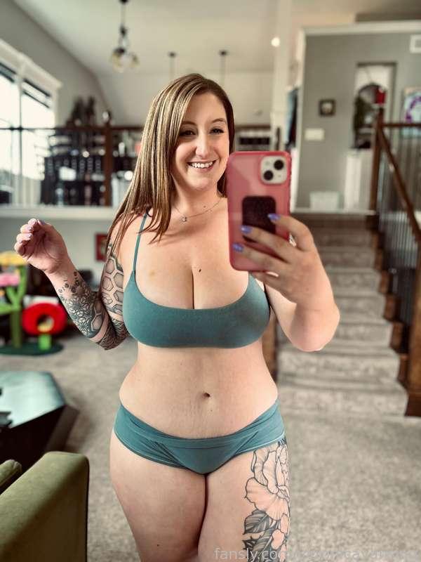 veronicavansing image #2