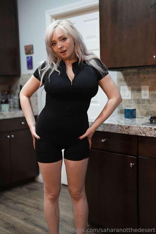 What should I cook in the kitchen? 🤔