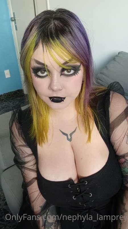 cyber_nyxie image #2
