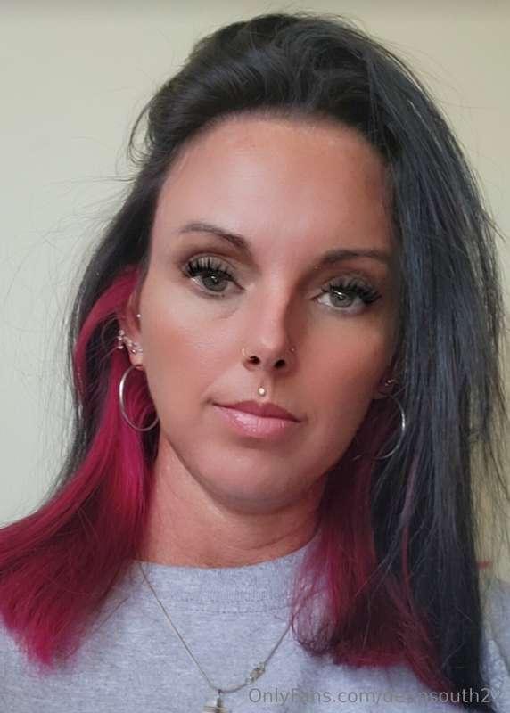Wouldn't you like to cum all over this face?💦