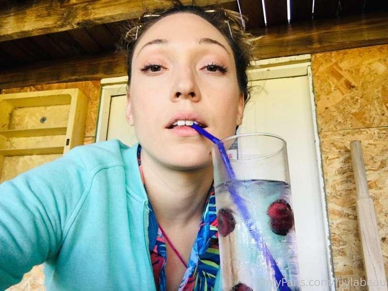 Stay hydrated 💦