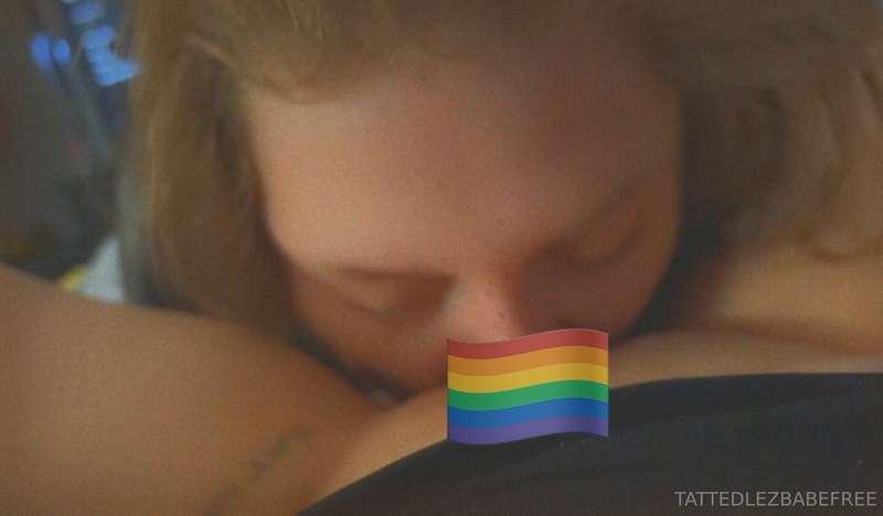 80% discount 1 day only 🚨🚨🏳️‍🌈 onlyfans.com/tattedlezbabe 🏳️..