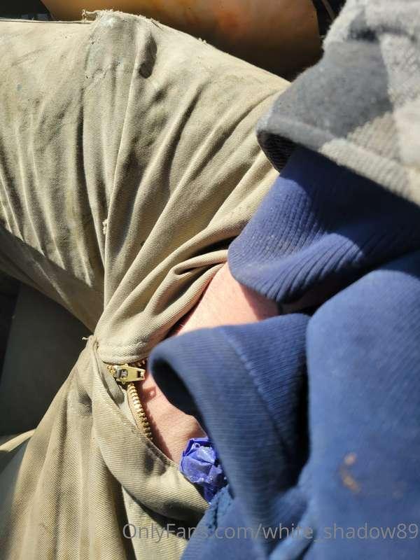 Super horny at work today might have to sneak to the bathroo..