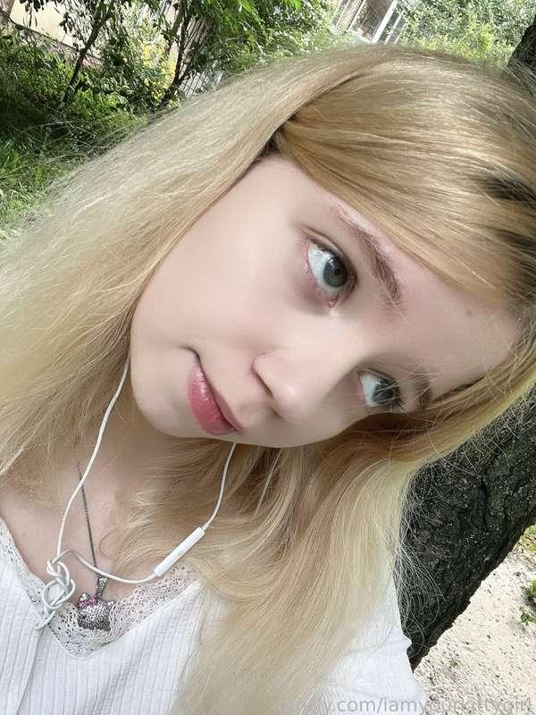 iamyourkittygirl image #0