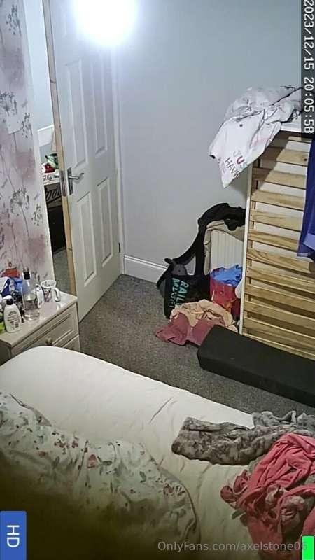 Mil bedroom cam setup again see what we get this time round