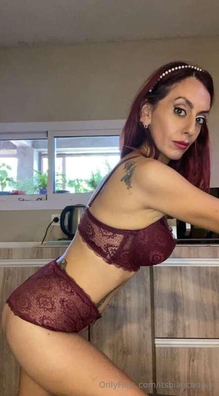 Do I look beautiful in red? ❤️