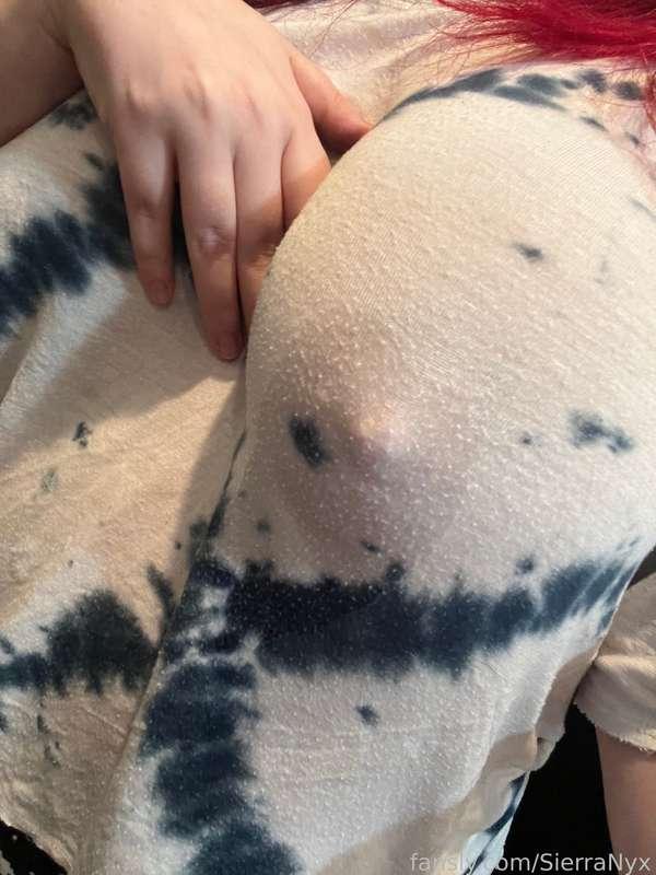 My milk keeps leaking out😅😝

#mommymilkers #milk #lactation #lactating