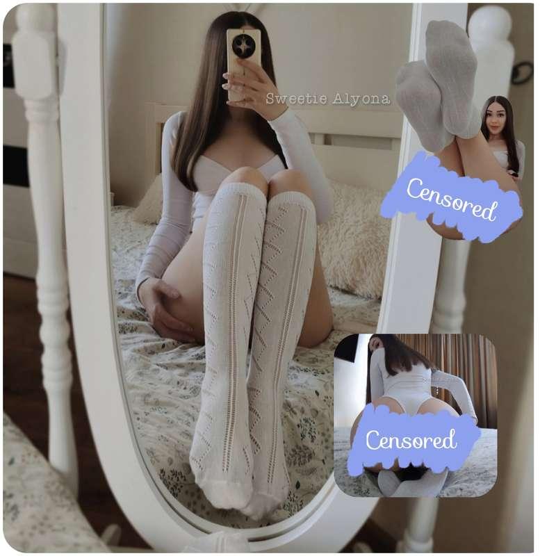 My cozy home outfit 😌🤍 Bodysuit and pelerine knee socks, NSF..