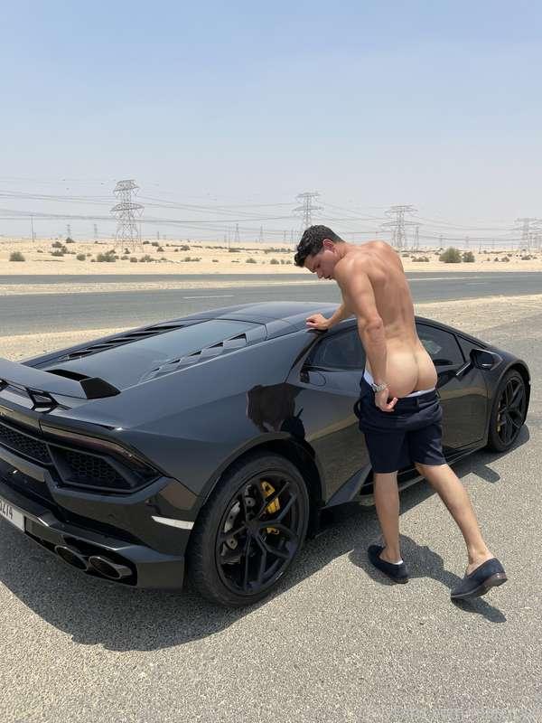 When in 𝕯𝖚𝖇𝖆𝖎....do you like my new car 🏎?  get this post to..
