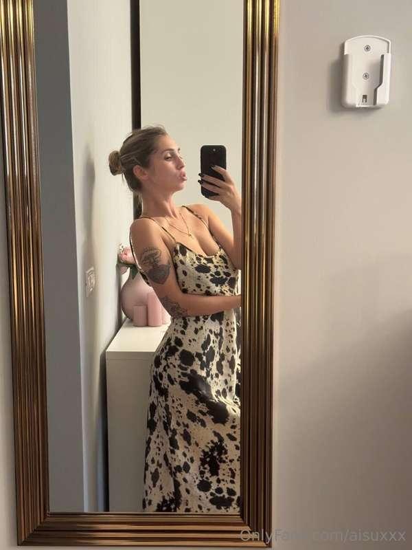 Where can I go in this sexy dress?🥰