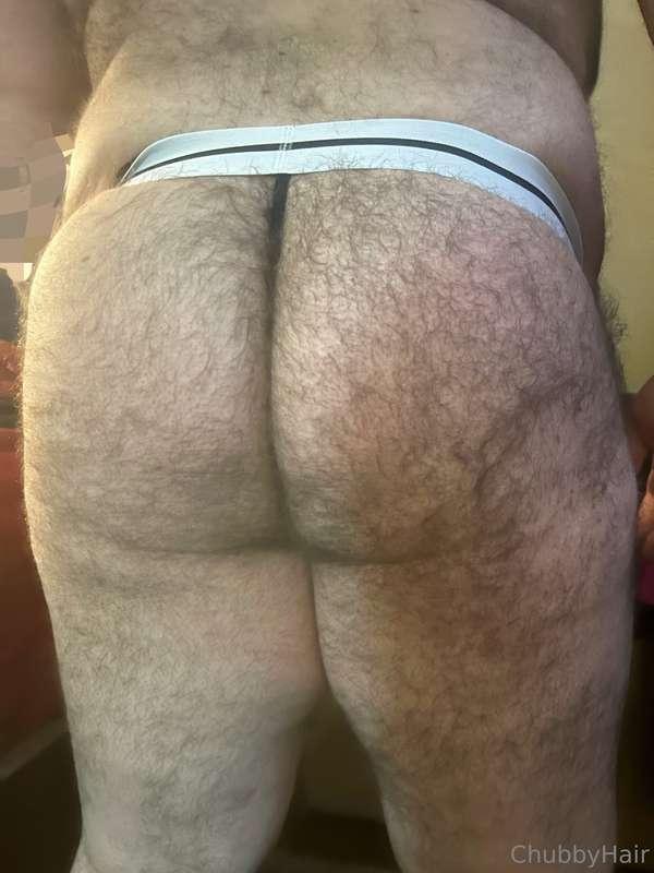 **How does my ass look in this thong?**