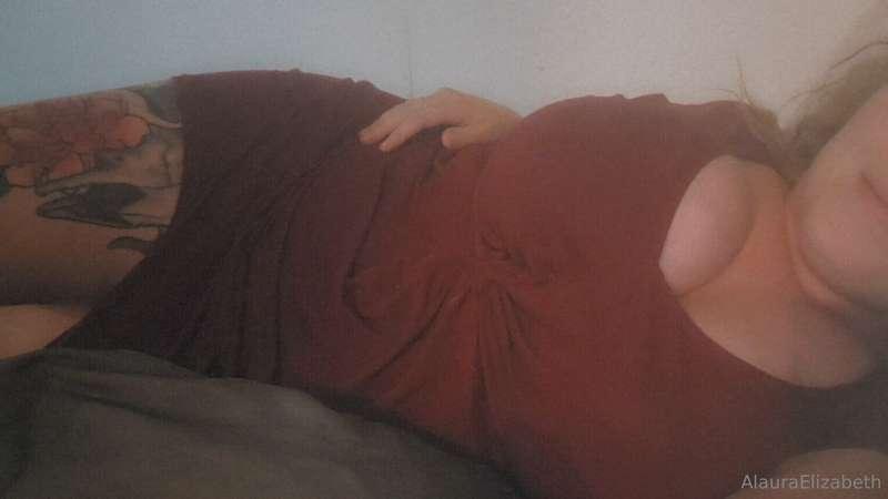alauraelizabeth image #1