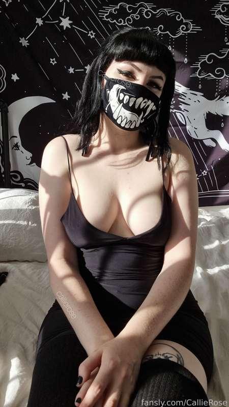 felt cute ♡

#goth #alt 