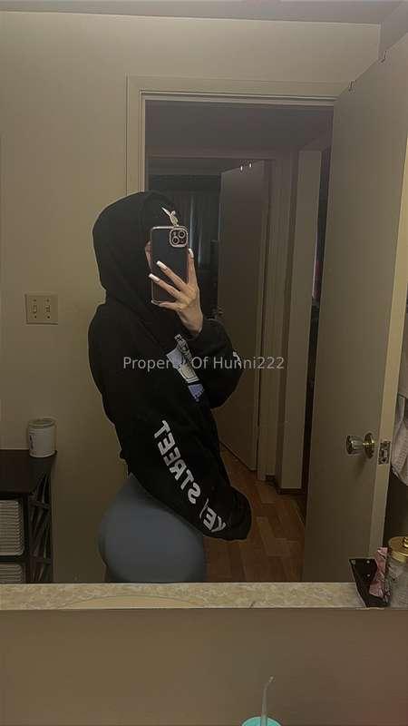 Love having a small booty👀😌🍑