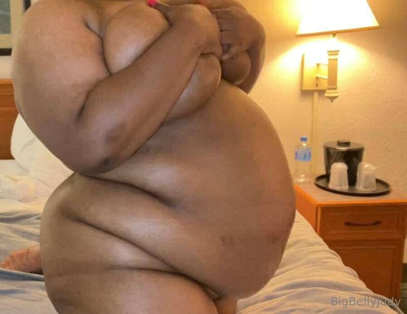 bigbellyjudy image #2