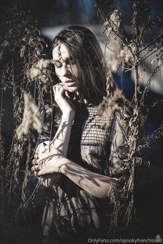 Another photo I haven’t posted yet! Loved this set!