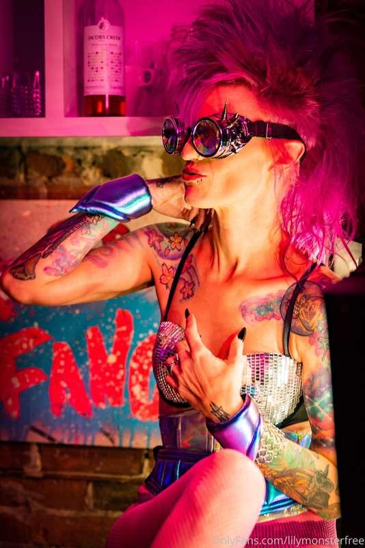lilymonsterfree image #6