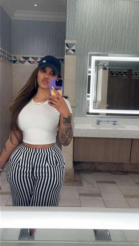 😘