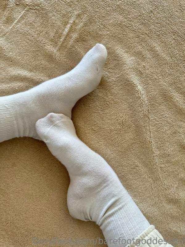Wanna see the socks come off? 😜