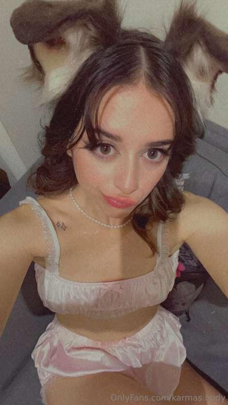 Gift me with a cum tribute today? 🎀