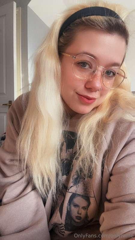 Gonna need to think of something to do with this mane of min..