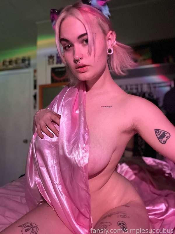 simplesuccubus image #5