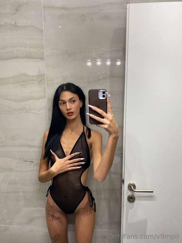 Dm me to find out what I’m hiding 😶‍🌫️ 