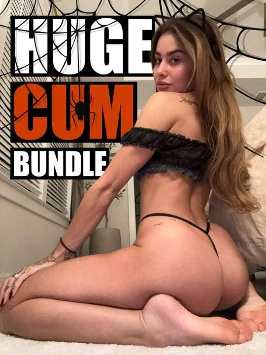 HUGE CUM BUNDLE on my wall for the first time everrrr 😈😇 I l..