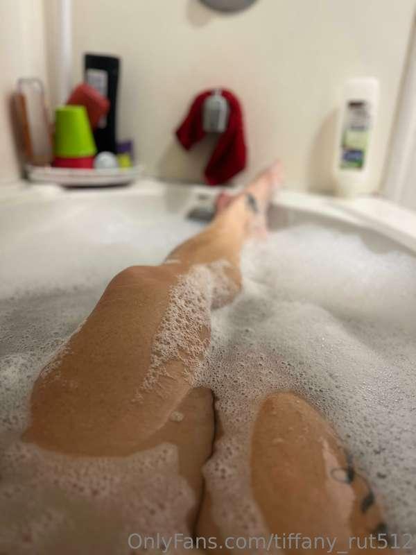 redddbeauty image #1