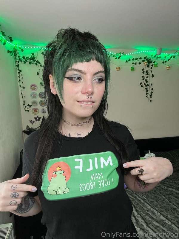 swipe for fun 👹🐸